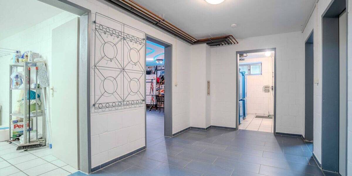 Mehrfamilienhaus, Wohnhaus Möhnesee Körbecke - 8 Zimmer, 264 m&sup2;, 640.000&euro; | Angebot:26128029