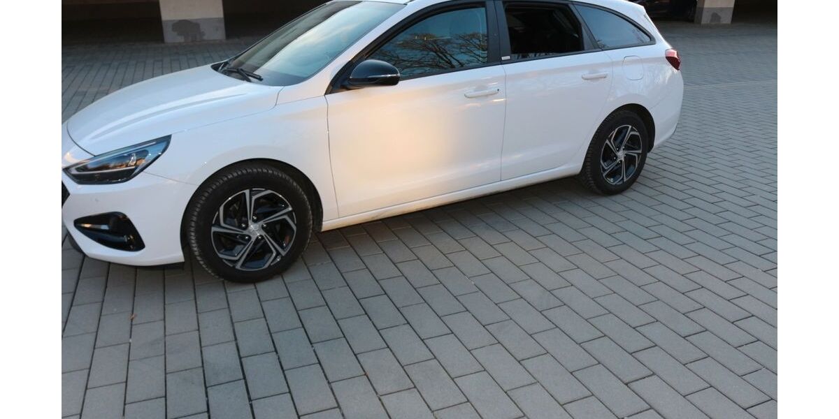 Hyundai i30 82.000 km 10.000 &euro; Freising 85354