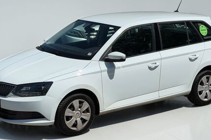 Skoda Fabia 224.824 km 4.900 &euro; Hamburg 22043