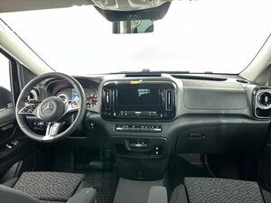 Mercedes-Benz Vito 116 Tourer PRO 4x4 lang STANDHZ DISTRONIC 6.988 km 62.890 &euro; Sangerhausen 06526
