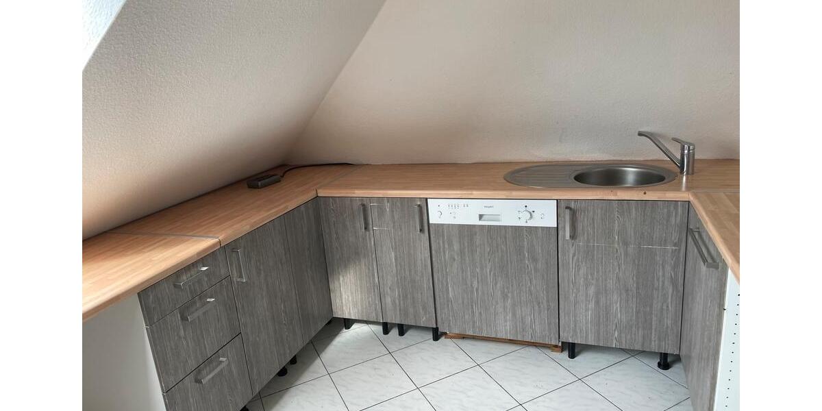 Dachgeschoßwohnung Bochum Bochum-Südwest - 4 Zimmer, 70 m&sup2;, 750&euro; | Angebot:25999469