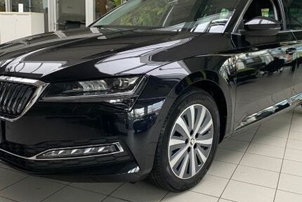 Skoda Superb 49.879 km 31.390 &euro; Saarbrücken 66130