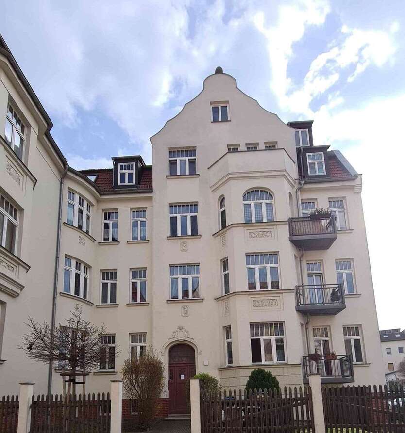 Wohnung zum Mieten in Halle 660 € 83 m²