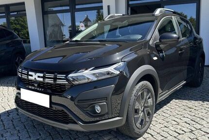 Dacia Sandero 15.000 km 17.300 &euro; Coswig 01640