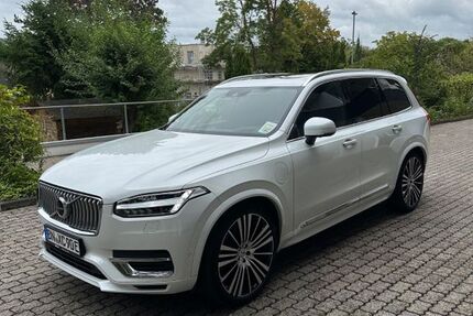 Volvo XC90 74.300 km 42.500 &euro; Bonn 53179