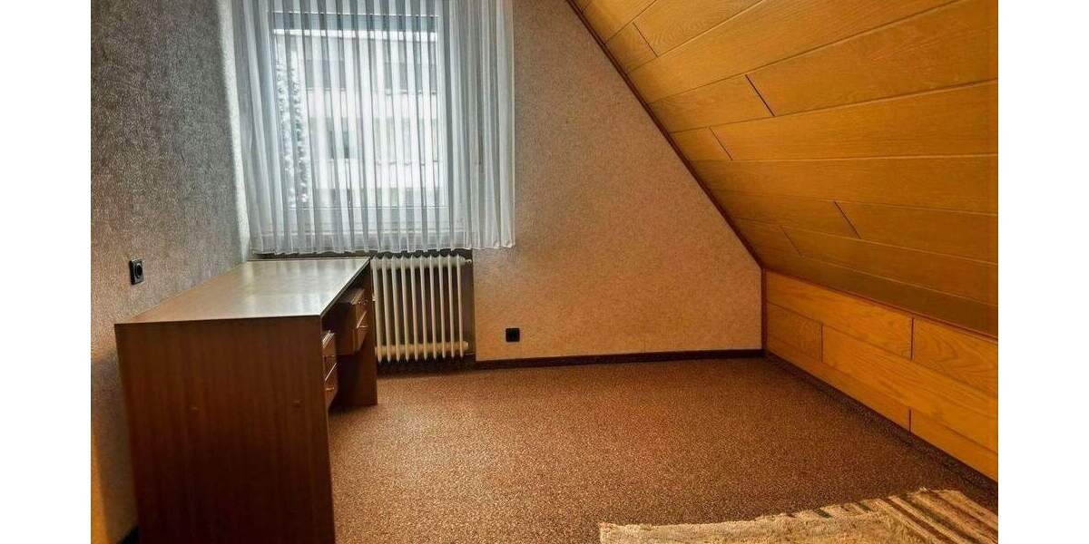 Einfamilienhaus Steinheim Sandebeck - 9 Zimmer, 209 m&sup2;, 249.000&euro; | Angebot:25069585