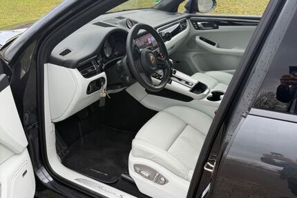 Porsche Macan 41.000 km 65.990 &euro; Bergweiler 54518