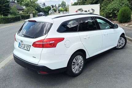 Ford Focus 128.000 km 10.500 &euro; Kulmbach 95326