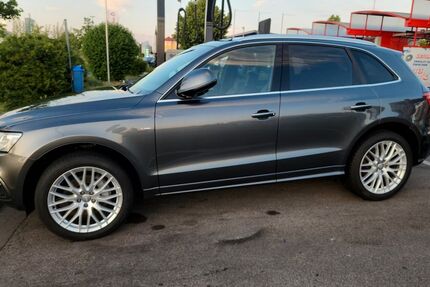 Audi Q5 125.000 km 25.600 € Nürnberg 90441