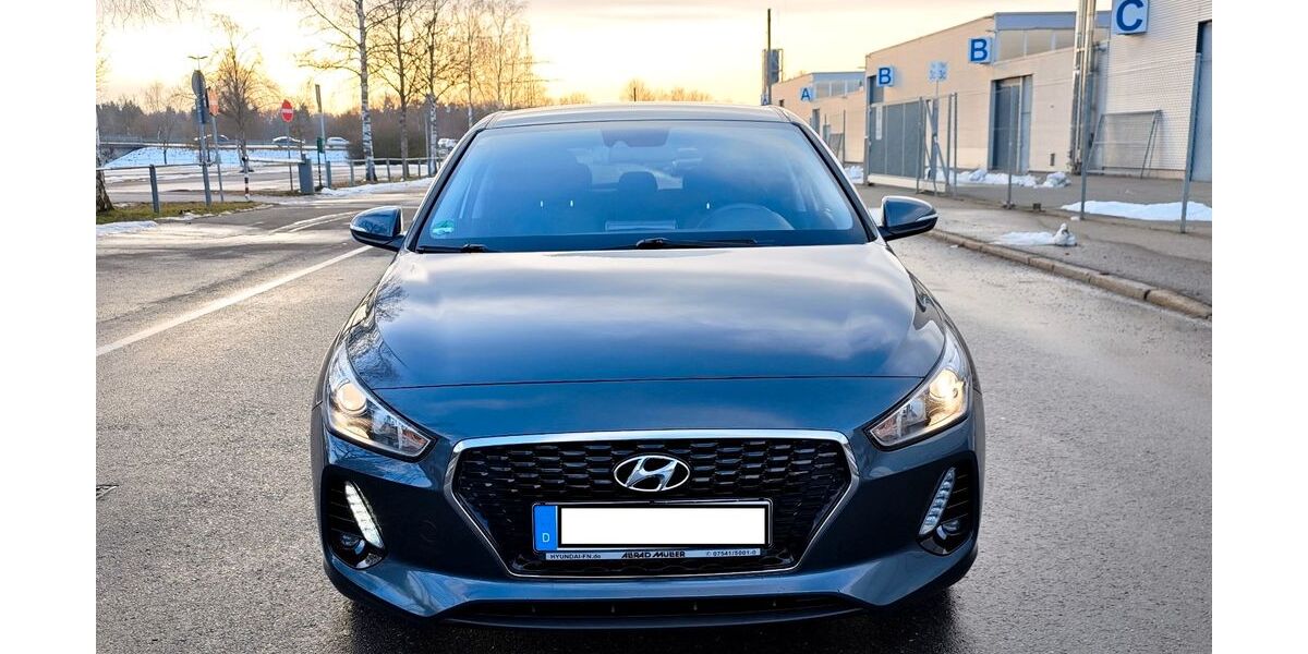 Hyundai i30 160.100 km 8.990 &euro; Villingen-Schwenningen 78054