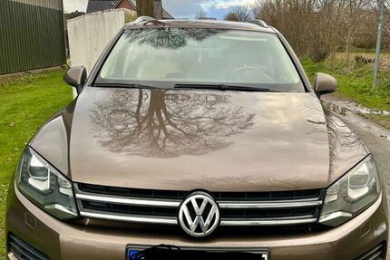 VW Touareg 233.400 km 12.100 &euro; Krüzen 21483