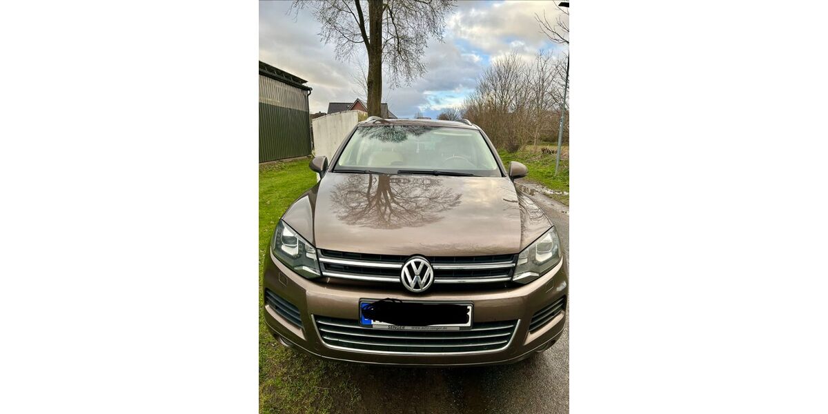 VW Touareg 233.400 km 12.100 &euro; Krüzen 21483