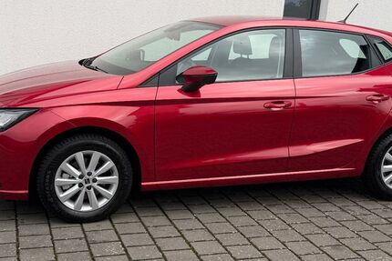 Seat Ibiza 8.260 km 18.980 &euro; Itzgrund 96274