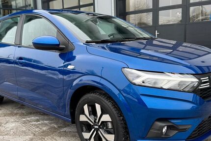 Dacia Sandero 8.300 km 18.990 &euro; Wiesmoor 26639