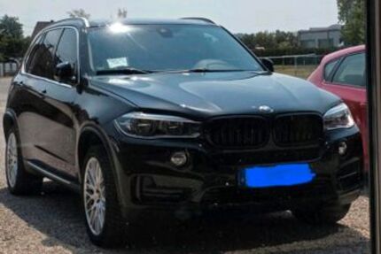 BMW X5 216.000 km 15.000 &euro; Leverkusen 51373