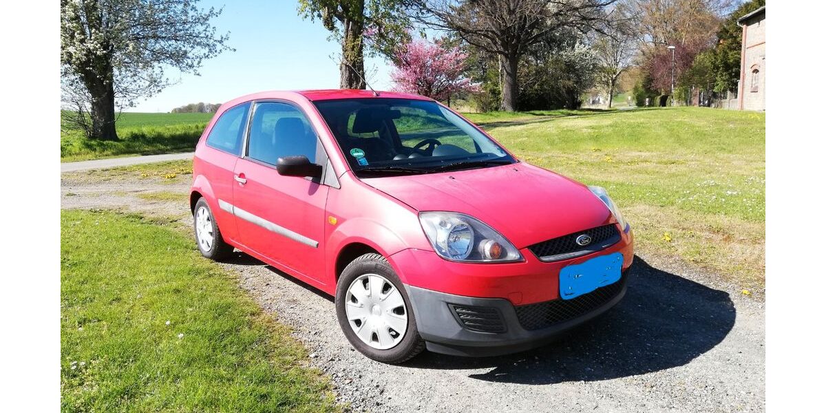 Ford Fiesta 54.024 km 2.950 &euro; Liebenburg 38704
