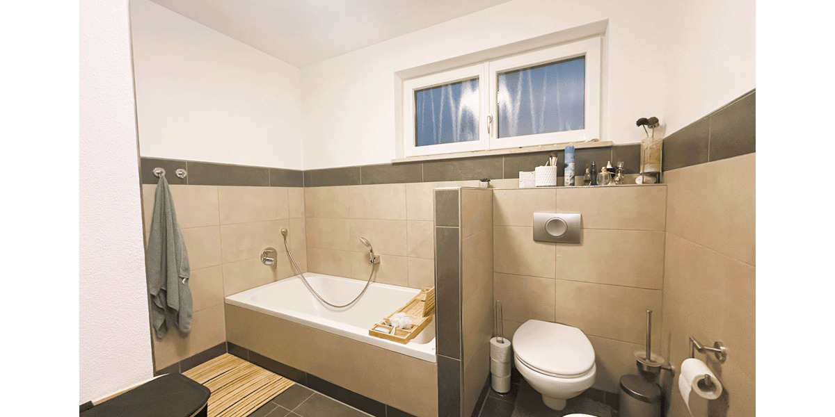 Etagenwohnung Lenting - 3 Zimmer, 68 m&sup2;, 680&euro; | Angebot:26786785