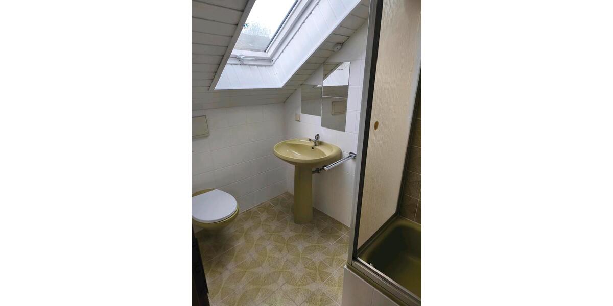 Etagenwohnung Freudenberg - 5 Zimmer, 120 m&sup2;, 820&euro; | Angebot:26249088