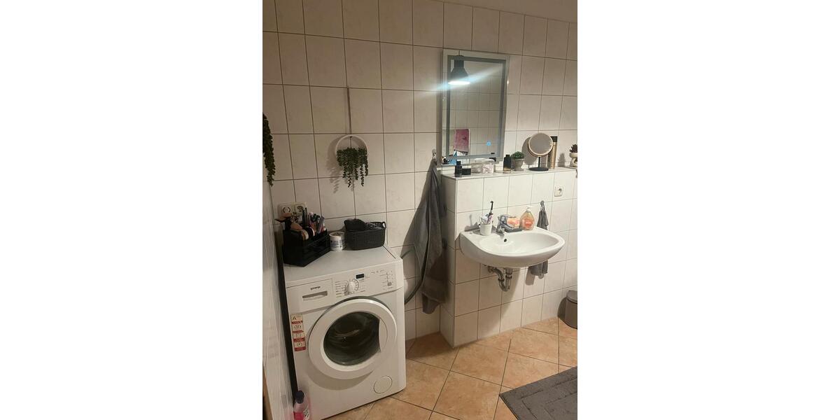 Dachgeschoßwohnung Waren (Müritz) - 2 Zimmer, 64 m&sup2;, 670&euro; | Angebot:26325872