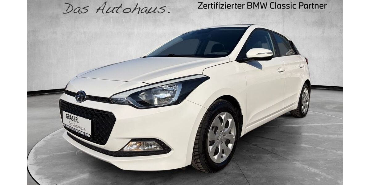 Hyundai i20 53.100 km 12.900 &euro; Pressath 92690