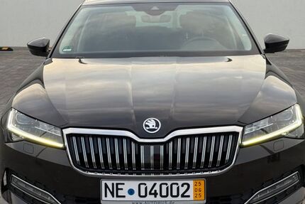 Skoda Superb 142.000 km 20.500 &euro; Guben 03172