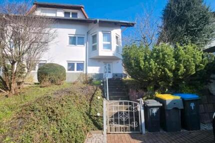 helle Doppelhaushälfte mit Garten und Garage in Ettenhausen a.d.S 5 zimmer