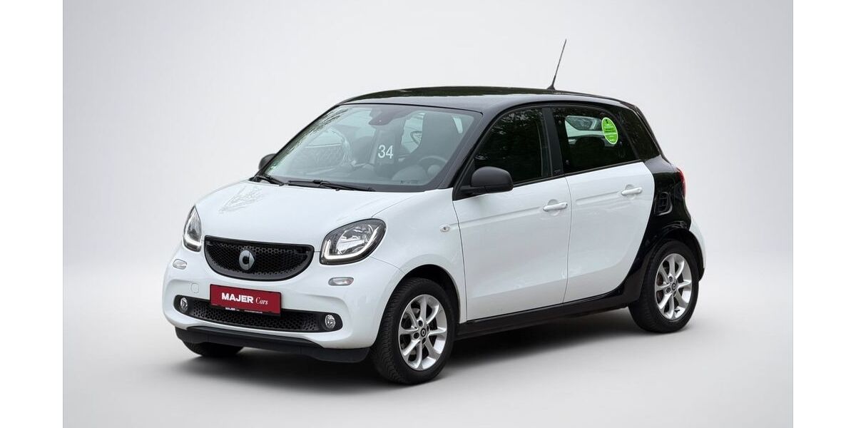 Smart ForFour 76.501 km 9.900 &euro; Hamburg 22043