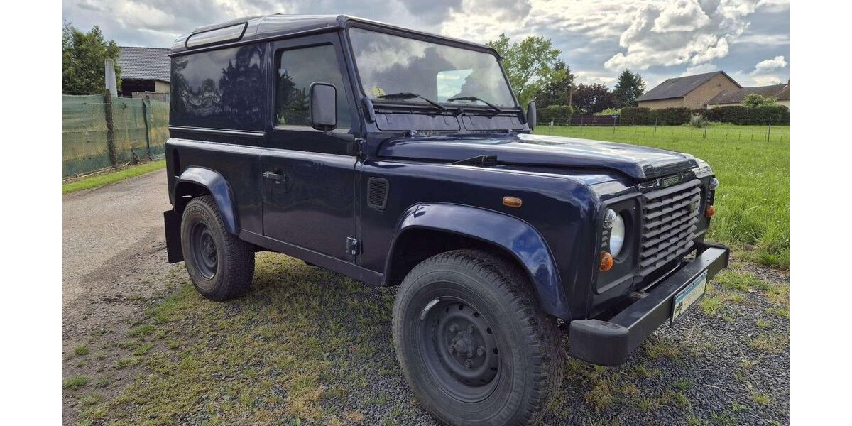 Land Rover Defender 226.000 km 20.900 &euro; Mainz-Kostheim 55246