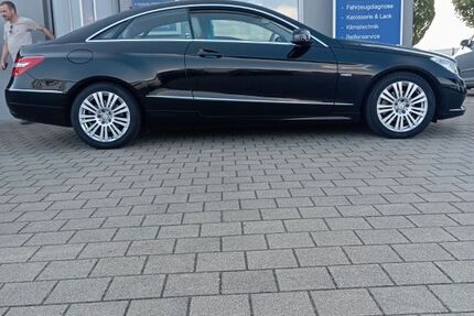 Mercedes-Benz 220 212.000 km 7.300 &euro; Schwanau 77963