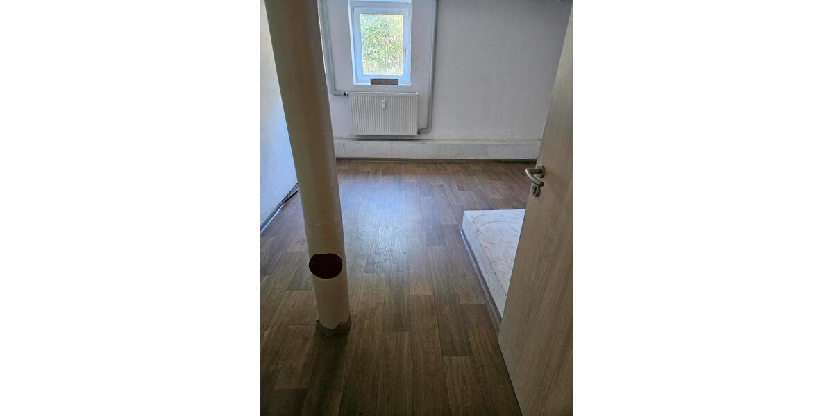 Maisonettenwohnung Thalmassing - 3 Zimmer, 105 m&sup2;, 700&euro; | Angebot:26241910