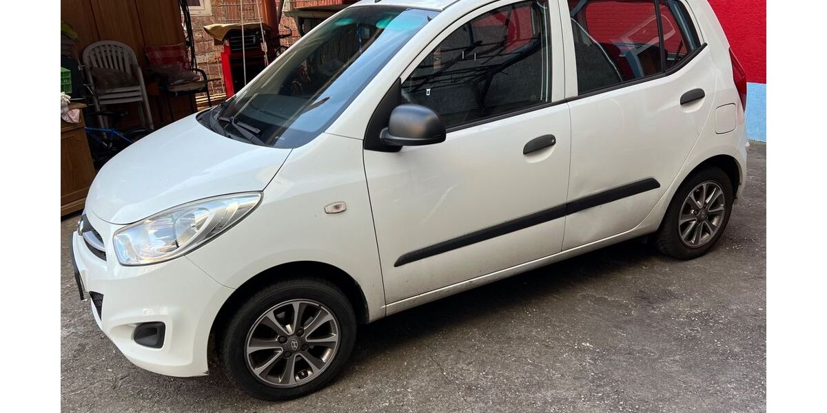 Hyundai i10 98.000 km 5.000 &euro; Neustadt 67433