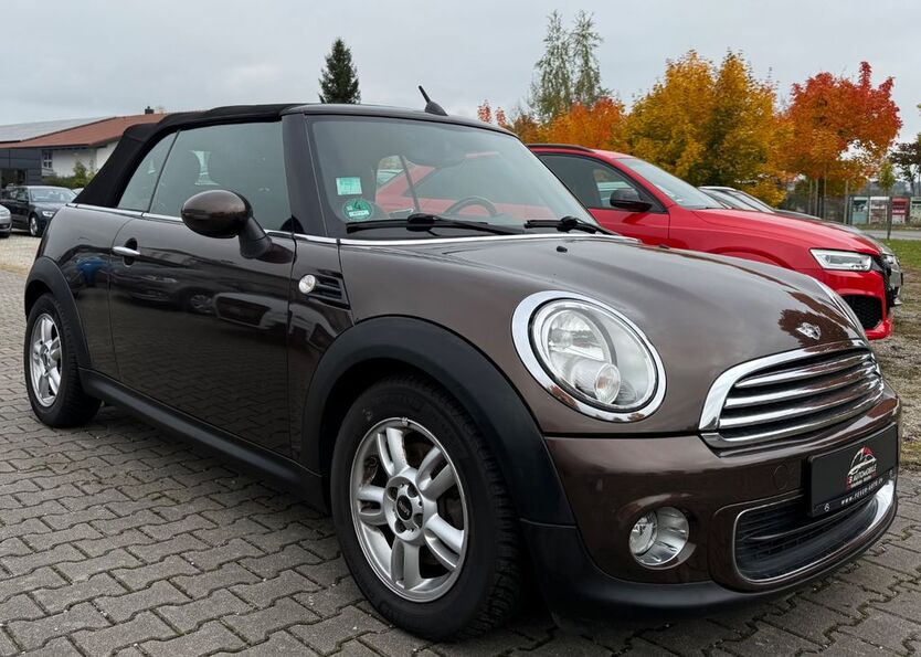 Mini ONE 63.000 km 8.999 € Hohenlinden bei München 85664
