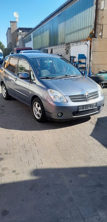 Corolla Verso