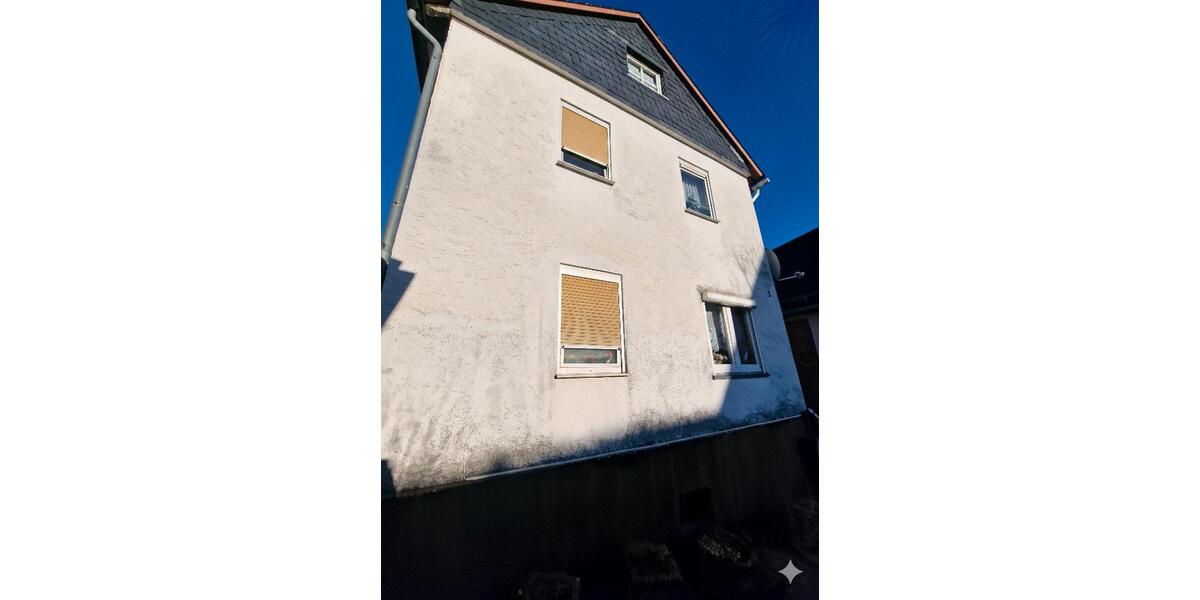 Einfamilienhaus Dillenburg - 4 Zimmer, 96 m&sup2;, 100.000&euro; | Angebot:25086861