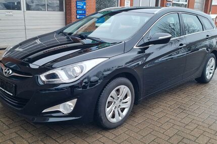 Hyundai i40 117.800 km 9.490 &euro; Gyhum 27404