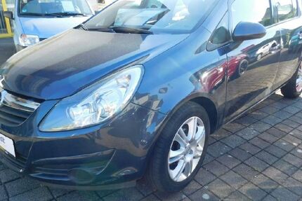 Opel Corsa 130.000 km 3.200 &euro; Ludwigsburg 71640