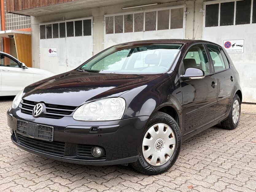 VW Golf 145.858 km 4.990 € Schopfheim 79650
