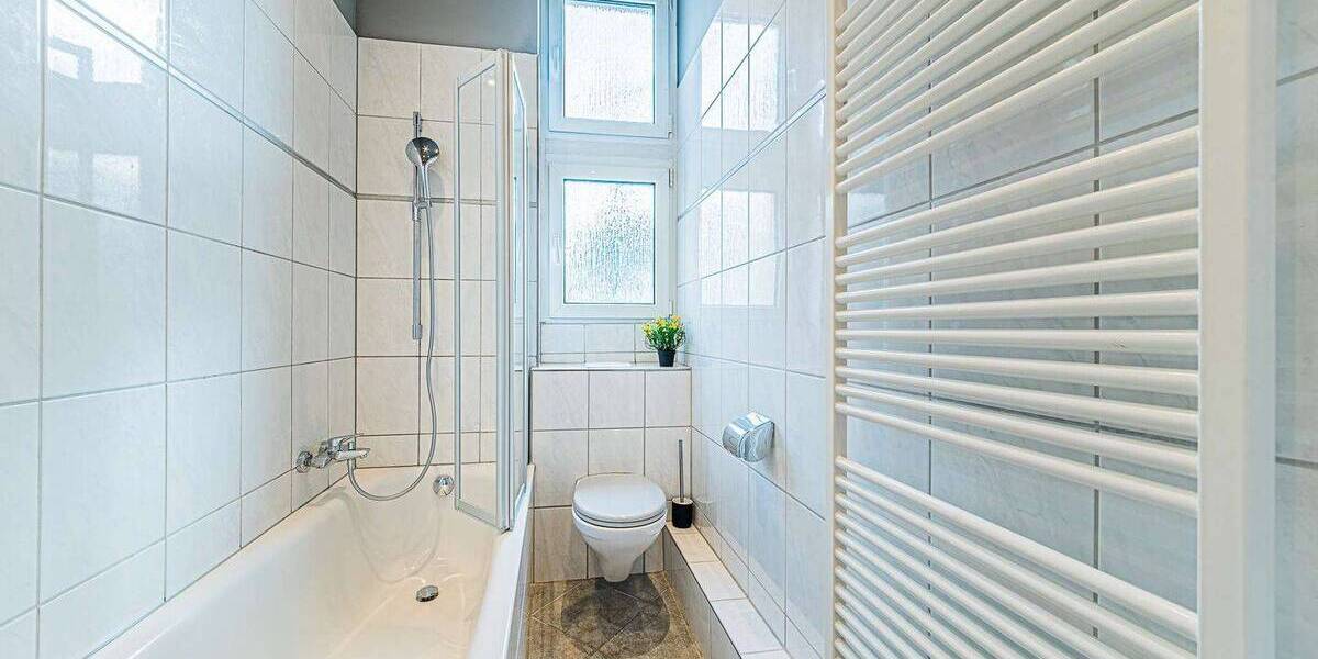 Etagenwohnung Frankfurt am Main Westend-Süd - 3 Zimmer, 72 m&sup2;, 2.720&euro; | Angebot:26840610