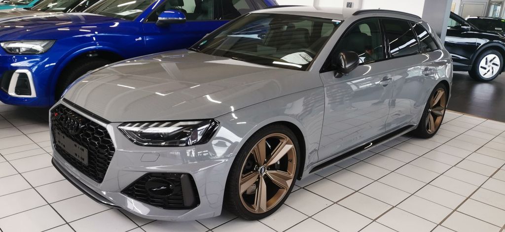 Audi RS4 46.000 km 67.900 &euro; Stühlingen 79780