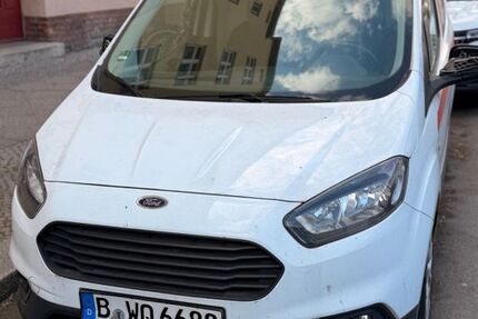 Ford Transit Courier 107.000 km 5.250 &euro; Blankenfelde -Mahlow 15831
