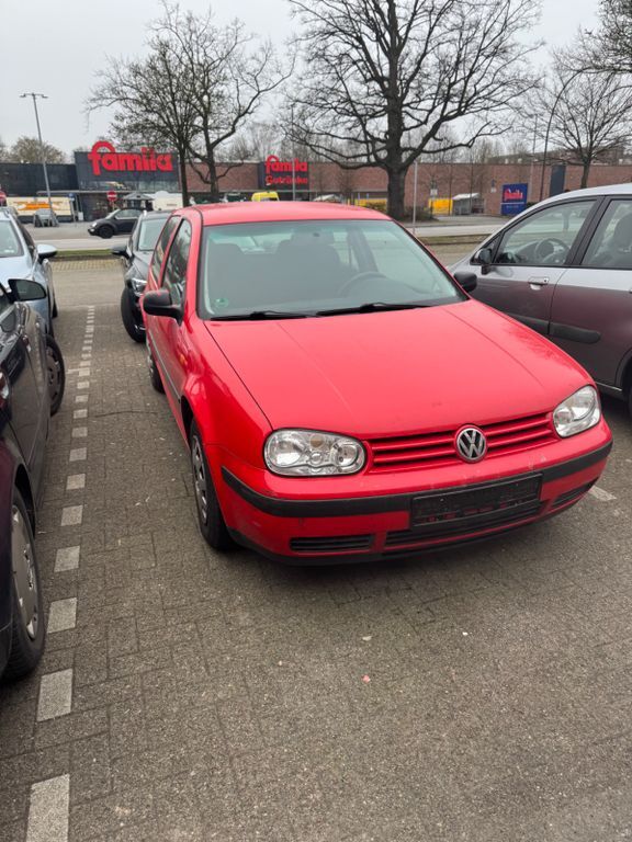 VW Golf 132.000 km 900 € Glinde 21509
