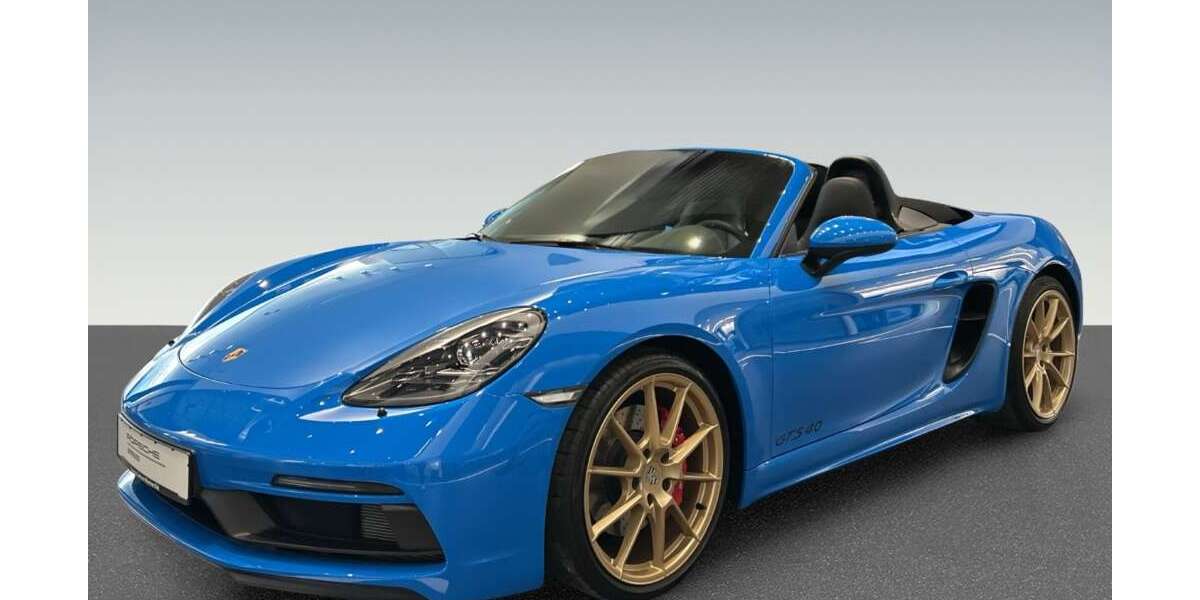 Porsche Boxster 4.500 km 104.718 &euro; München 81477