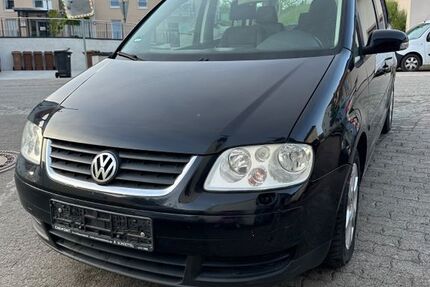 VW Touran 255.000 km 1.650 &euro; Pirmasens 66953
