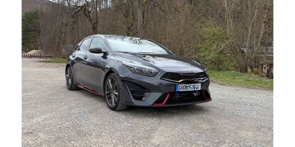 Kia pro ceed / ProCeed 46.950 km 27.900 &euro; Bad Urach 72574