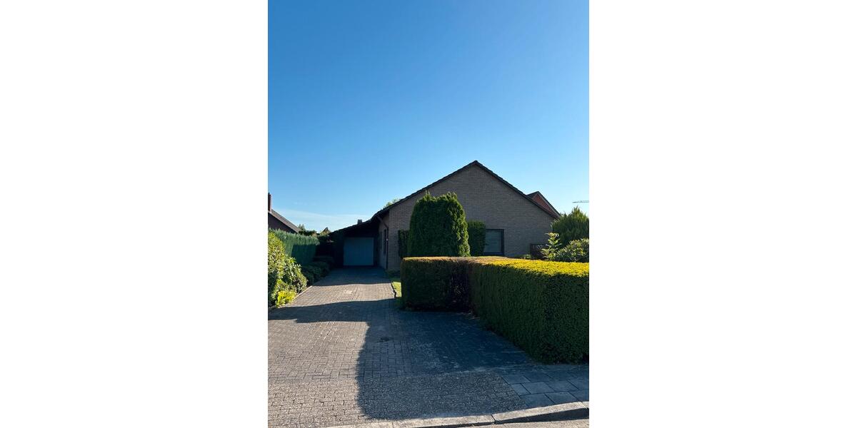 Einfamilienhaus Westerstede - 5 Zimmer, 130 m&sup2;, 245.000&euro; | Angebot:27118446
