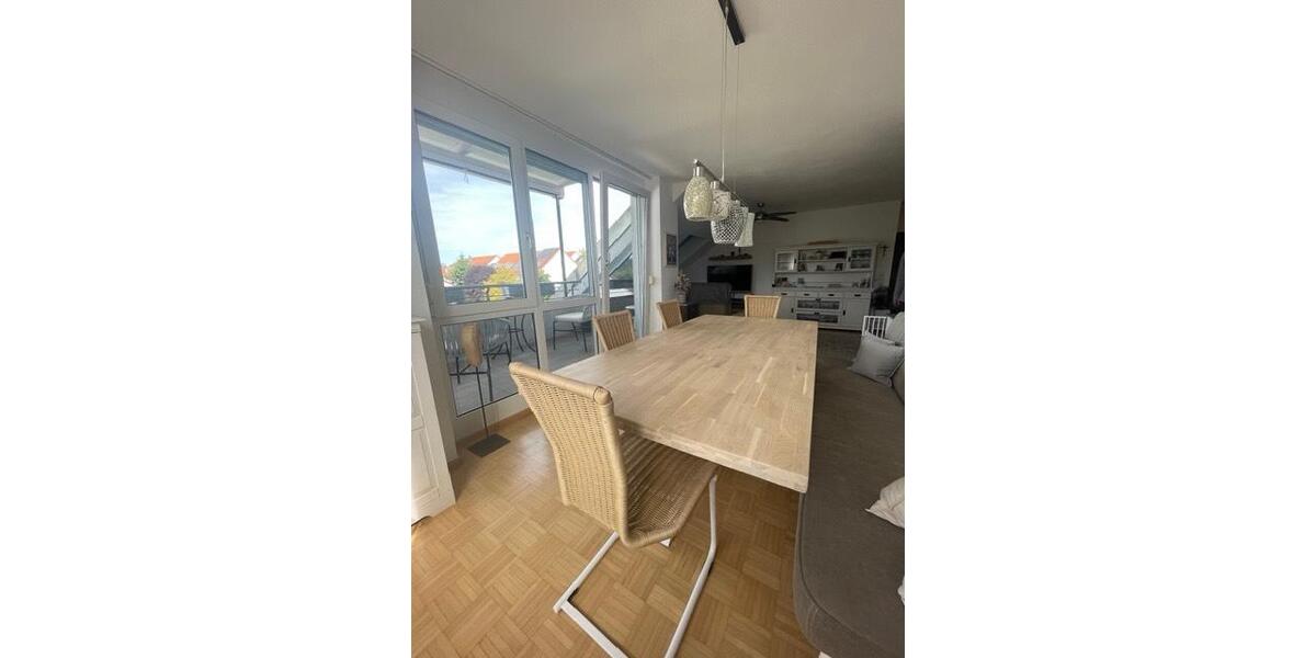 Dachgeschoßwohnung Renningen - 3.5 Zimmer, 75 m&sup2;, 390.000&euro; | Angebot:25644989