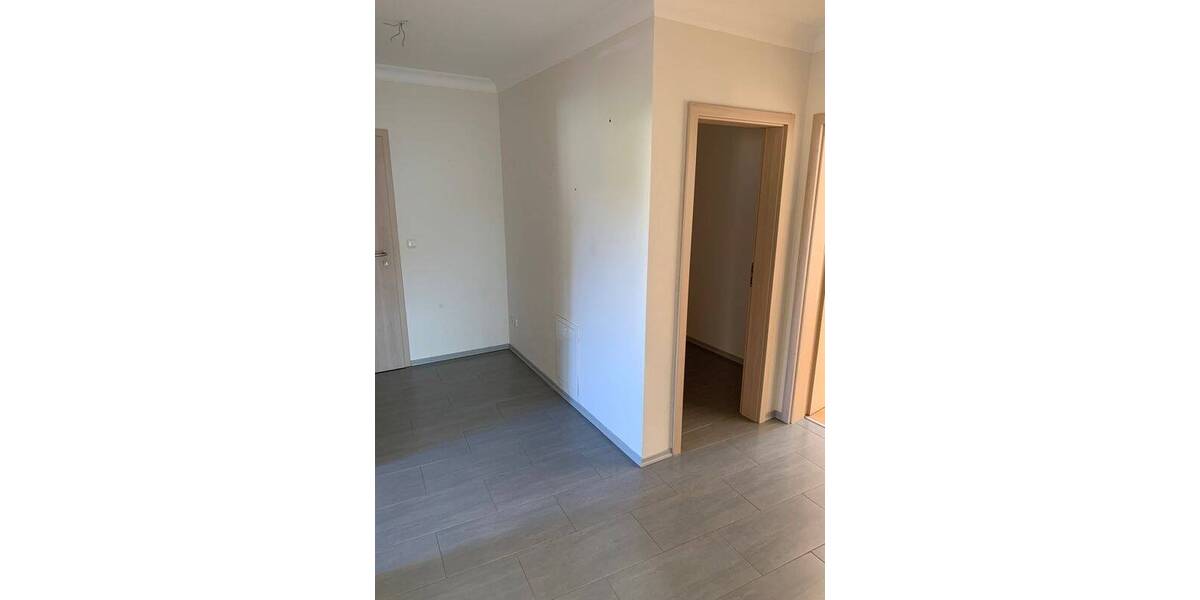 Etagenwohnung Nittenau - 3 Zimmer, 87 m&sup2;, 765&euro; | Angebot:23972871