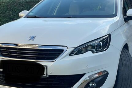 Peugeot 308 118.000 km 12.700 € Guben 03172