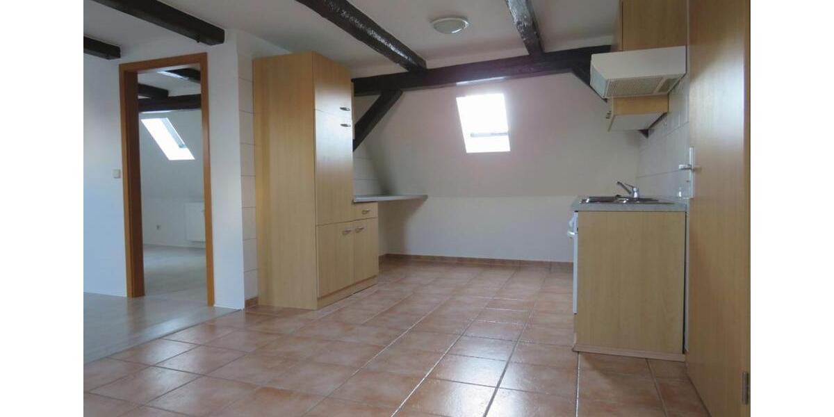 Dachgeschoßwohnung Klötze - 2 Zimmer, 51 m&sup2;, 345&euro; | Angebot:24416023
