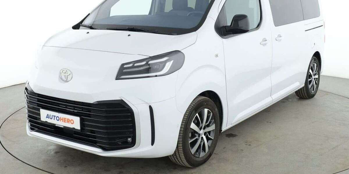 Toyota Proace 8.156 km 40.140 &euro; Stuttgart 70195